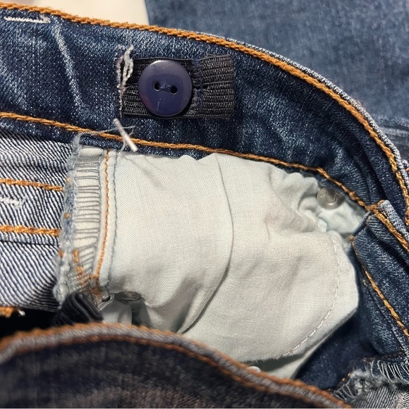 True Religion“Geno Relaxed Slim” Size 4 Kids Denim Jeans NWOT Embroidered - Picture 6 of 8